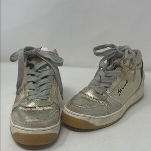 Meline Metallic High-Top Sneakers with Gray Laces Size 5.5